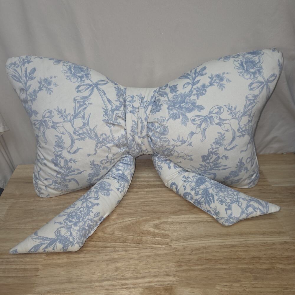 Envogue Blue Floral Toile Pattern Decorative Bow Pillow Viral Coquette EUC